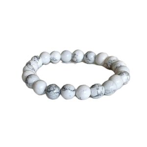 Unisex Howlite Beaded Bracelet